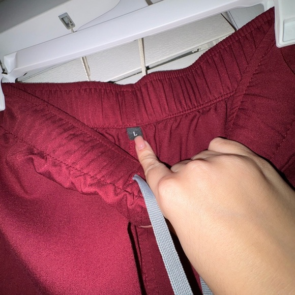 NWOT Women’s Burgundy Scrub Pants by NiaHinn | Size Large - Picture 3 of 9